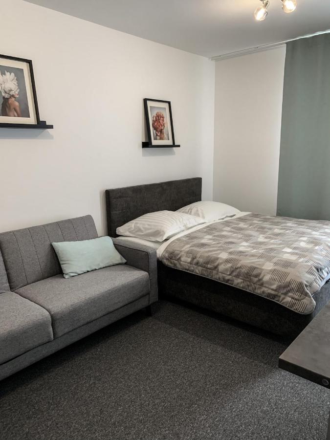 Apartman J&J เบเชนยอวา ภายนอก รูปภาพ
